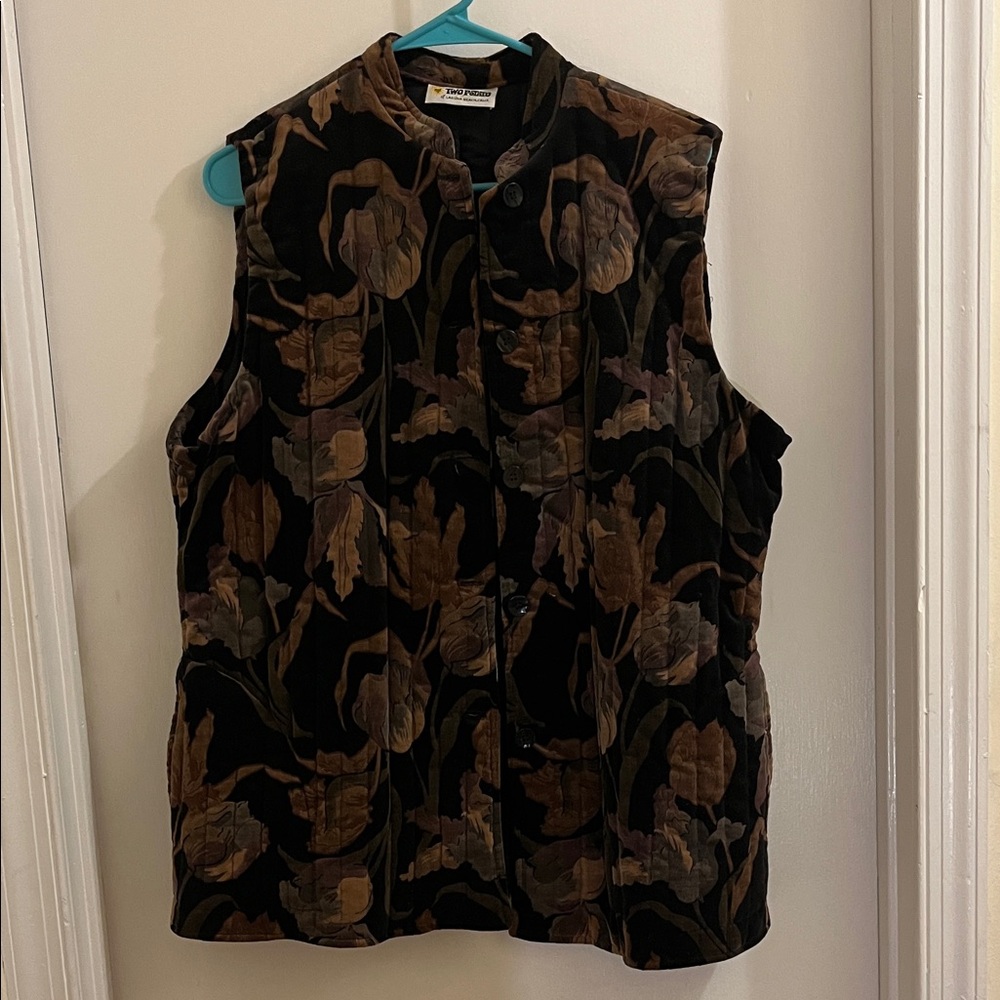 Floral Sleeveless Vest